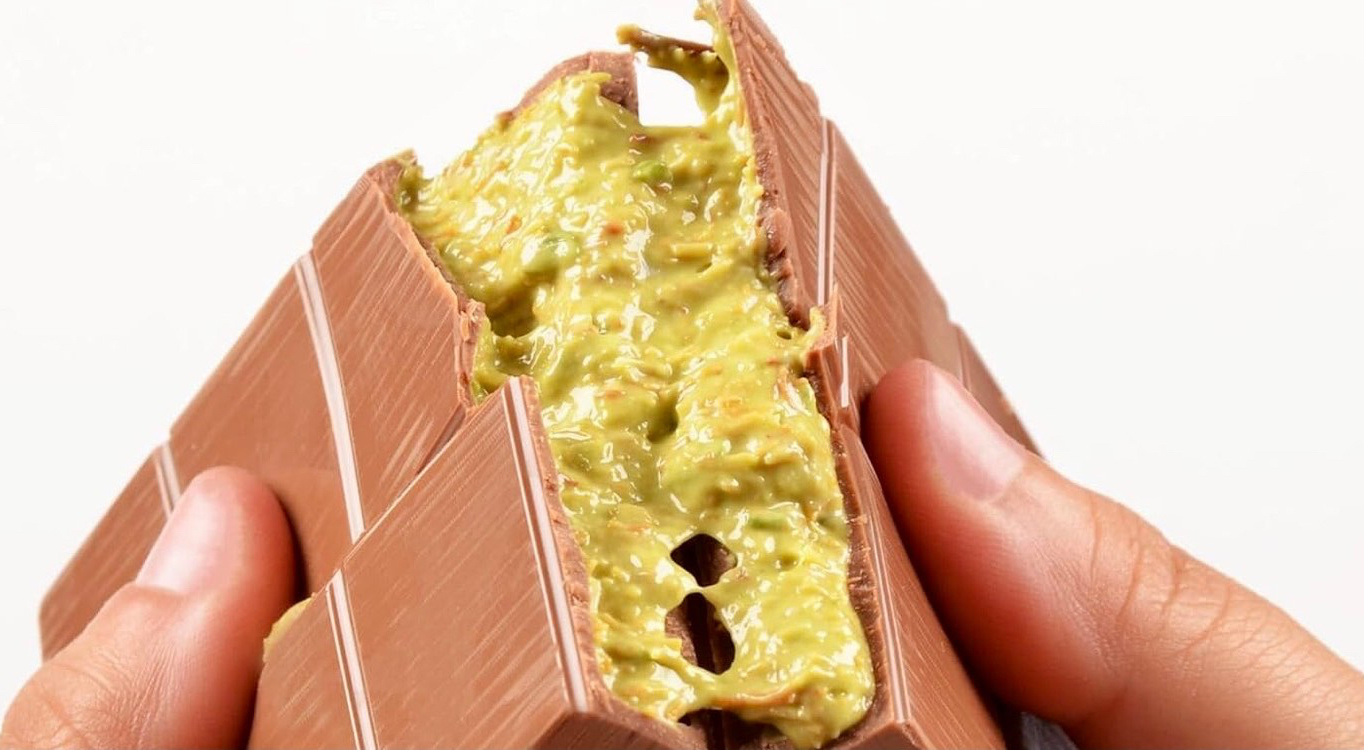 Cos’è il Dubai Chocolate, che sta facendo finire il pistacchio